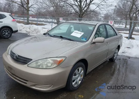 2003 Toyota Camry Le/Xle/Se z USA, uszkodzony, nr VIN 4T1BE32K73U754094